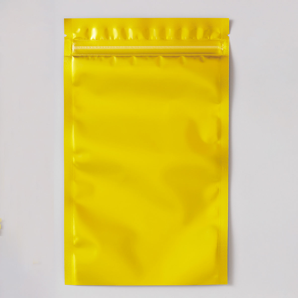 【AG(金)】チャック付三方袋(表)マットバリアOP#20//PET#12//CP#40 (裏)マットOP#20//VMPET#12//CP#40