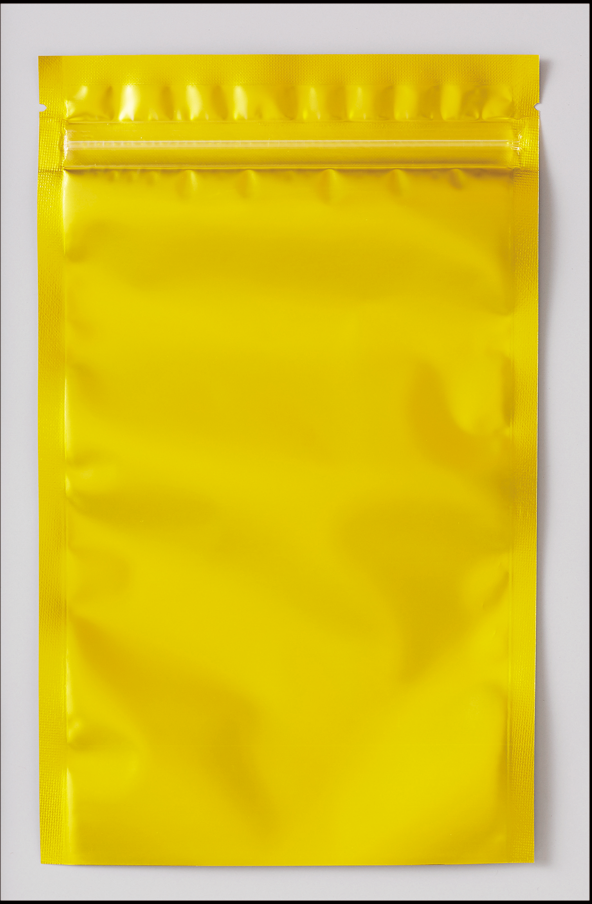 【AG(金)】チャック付三方袋(表)マットバリアOP#20//PET#12//CP#40 (裏)マットOP#20//VMPET#12//CP#40