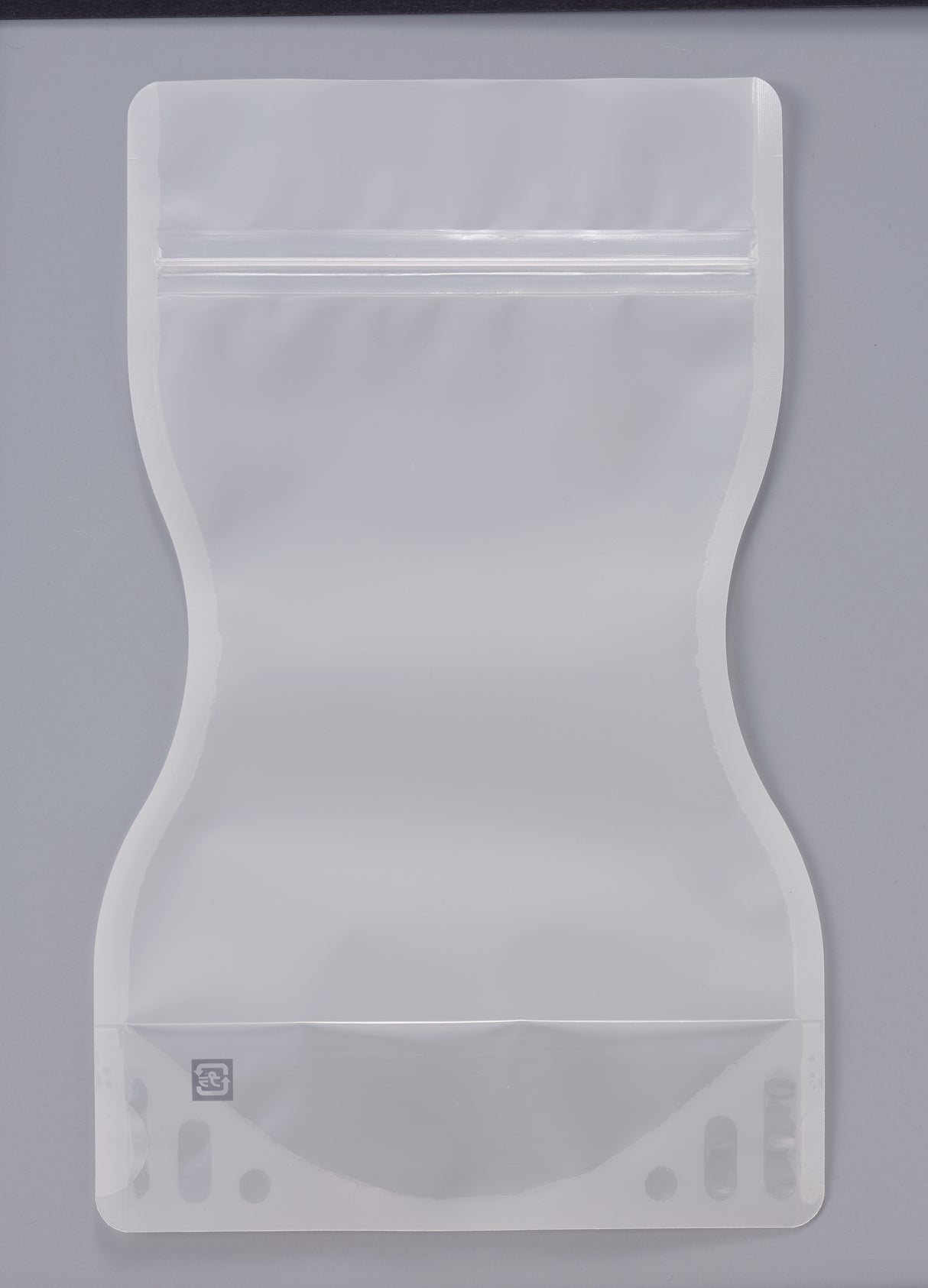 【IWS(白)】チャック付スタンドパック袋OP#20//透明蒸着PET#12//CP#50