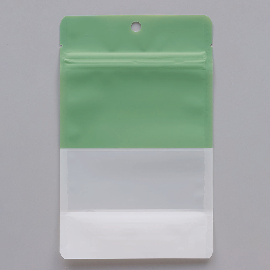 【TWG(薄緑)】チャック付スタンドパック袋OP#20//透明蒸着PET#12//CP#50