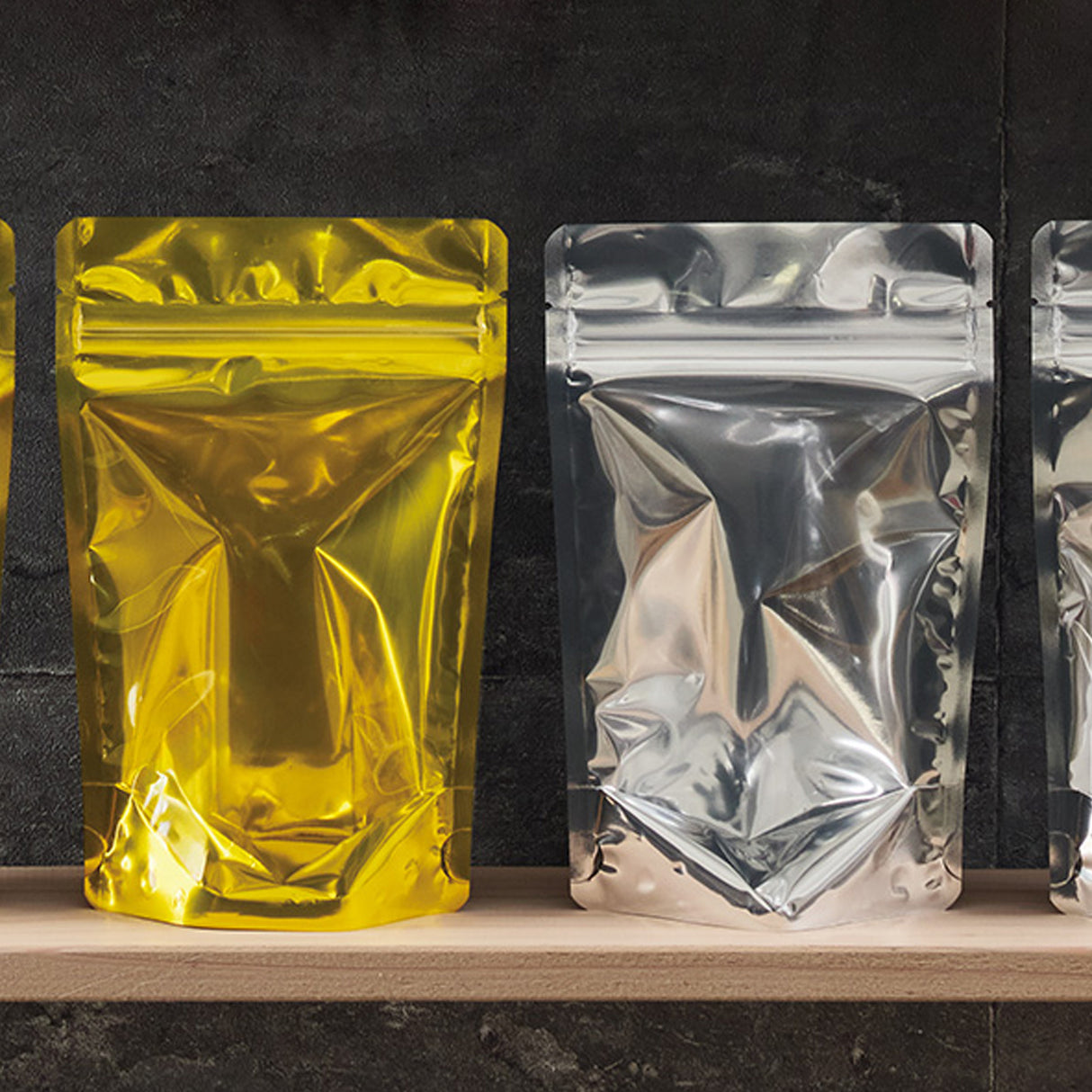 【ZAG・ZAS】チャック付スタンド袋(表)OP#20//透明蒸着PET#12//CP#50(裏)OP#20//VMPET#12//CP#50