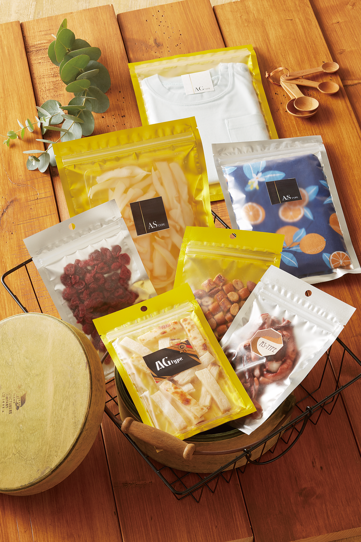 【AS(銀)】チャック付三方袋(表)マットバリアOP#20//PET#12//CP#40 (裏)マットOP#20//VMPET#12//CP#40